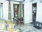 Grand Aquarium Apartment