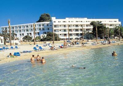 Hotel & Studios Ses Savines