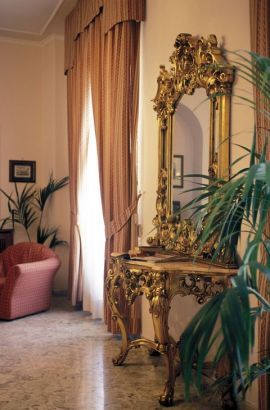 Hotel Capri