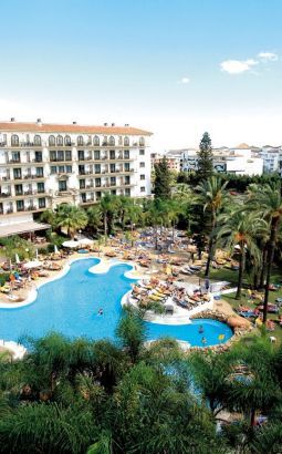 Puerto Banus cheap holidays - Andalucia Plaza