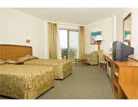 Maritim Pine Beach Resort & Club