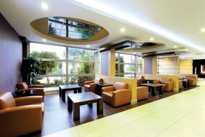 Club Julian Hotel