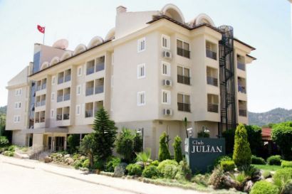 Club Julian Hotel