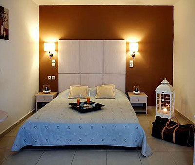 Nefeli Hotel